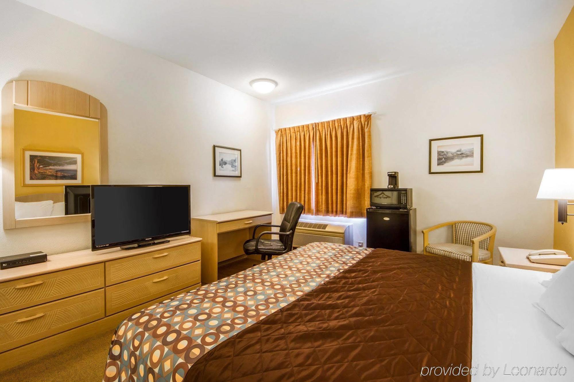 Rodeway Inn Watsonville Dış mekan fotoğraf